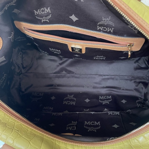 Authentic MCM Visetos shoulder crossbody bag (E11) - Picture 12 of 16